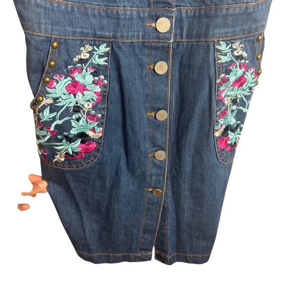 POL Floral Embroidered Denim Overall Dress Boho Casual Adjustable Size Small - Picture 3 of 8